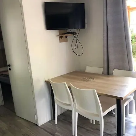 - Camping 5 Etoiles -